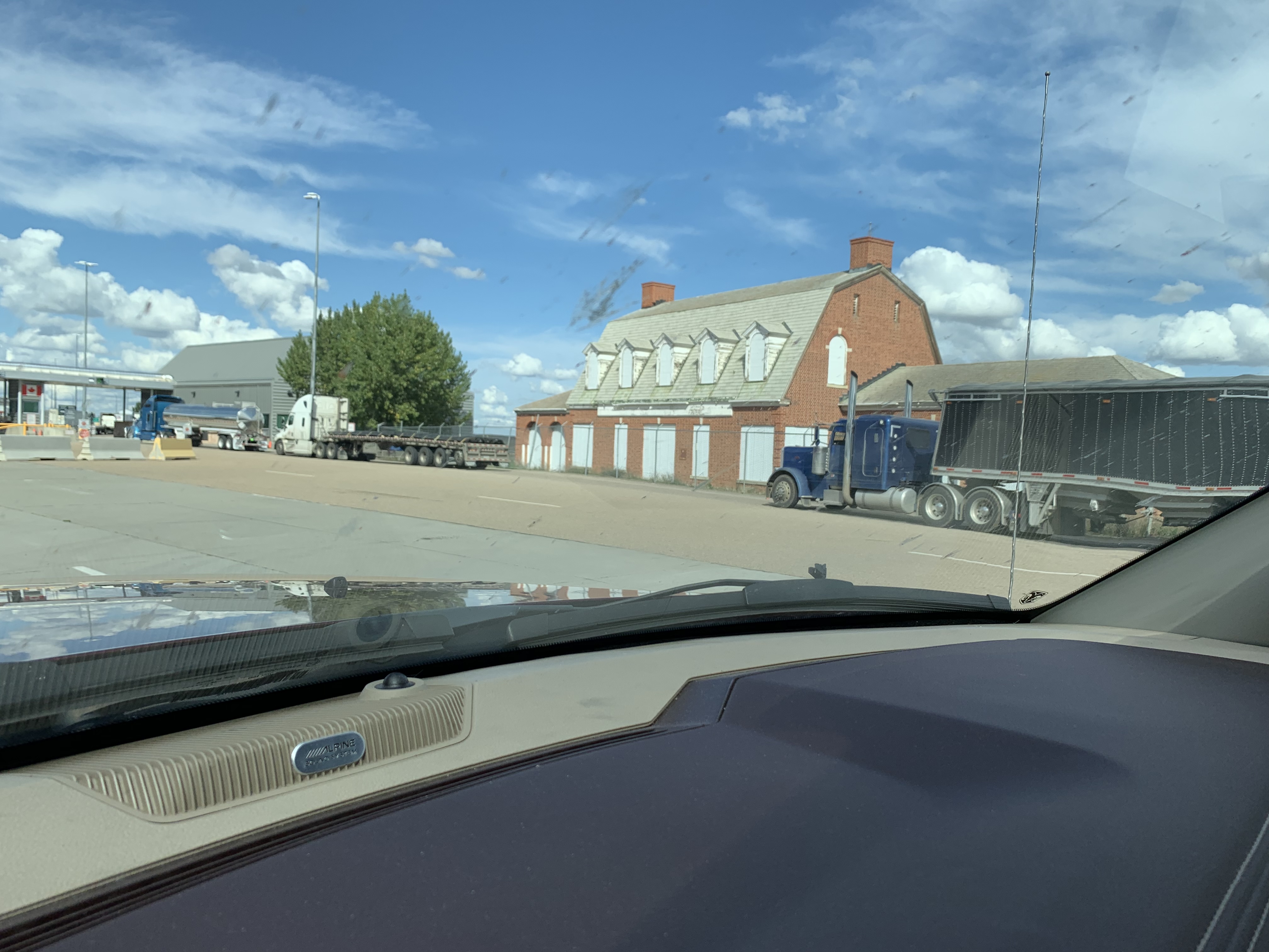 D00256D5-7531-45BB-8C5F-68EFFBBF6FC7